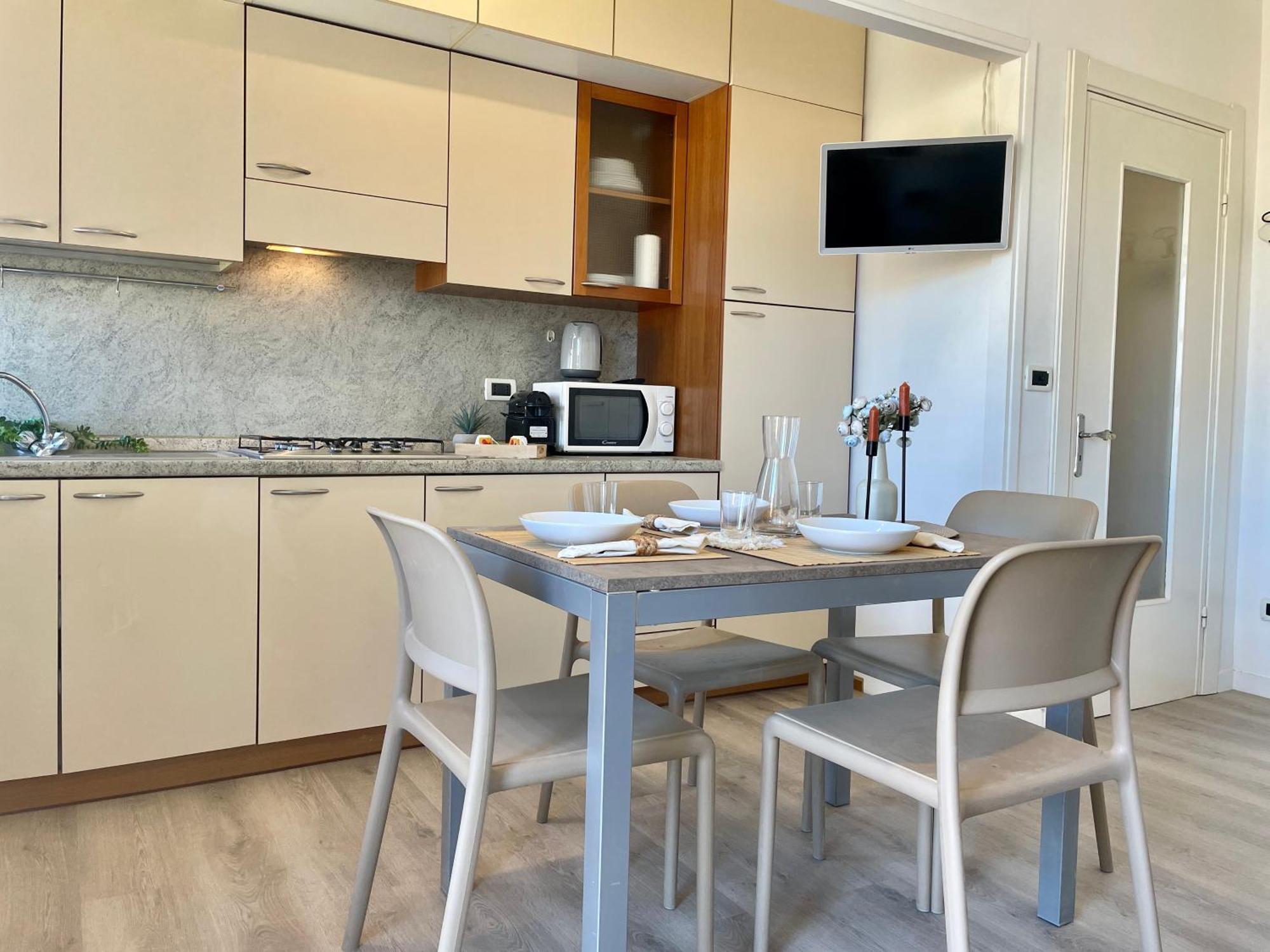 150Mt Dal Mare Monolocale In Centro Con Vista Aperta, Wi-Fi E A/C Apartment โลอาโน ภายนอก รูปภาพ
